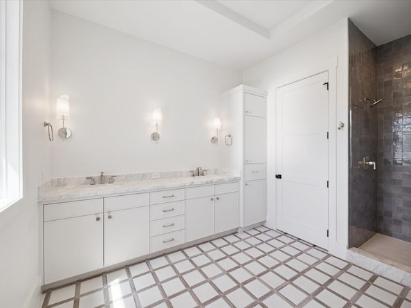 205 Fleetway Drive, Hunters Creek Village TX 77024