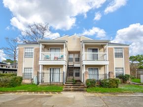 2750 Holly Hall Street 716, Houston TX 77054