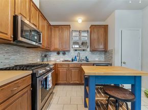 10838 Shannon Mills Lane, Houston TX 77075