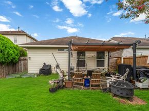 10838 Shannon Mills Lane, Houston TX 77075