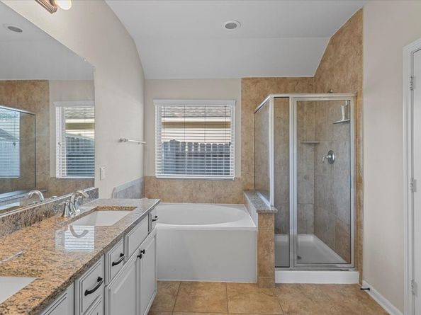 11303 Crestbrook Park Lane, Tomball TX 77375