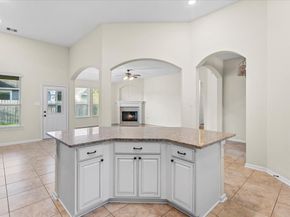 11303 Crestbrook Park Lane, Tomball TX 77375