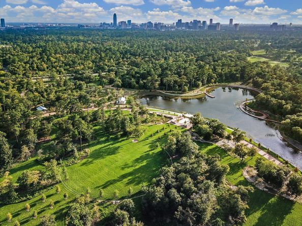 4705 Gibson Street, Houston TX 77007