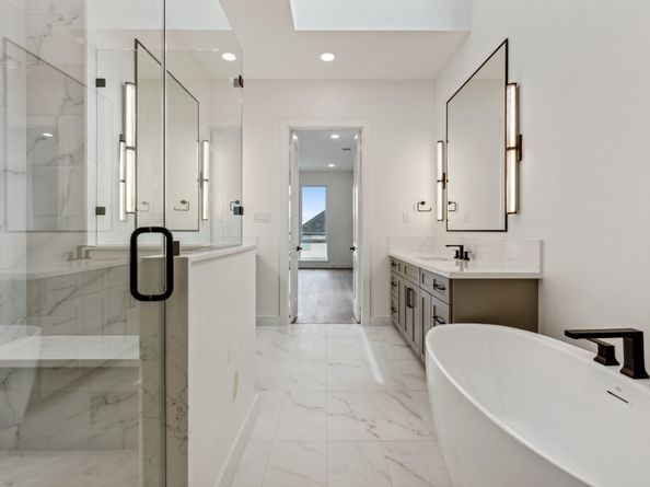 4705 Gibson Street, Houston TX 77007