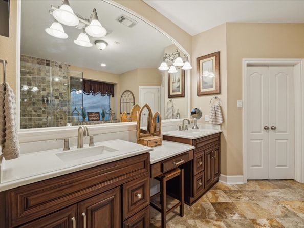 31215 Lakeview Bend Lane, Spring TX 77386