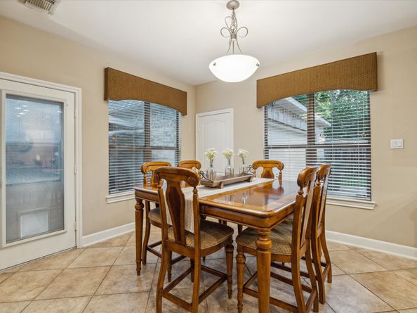 31215 Lakeview Bend Lane, Spring TX 77386