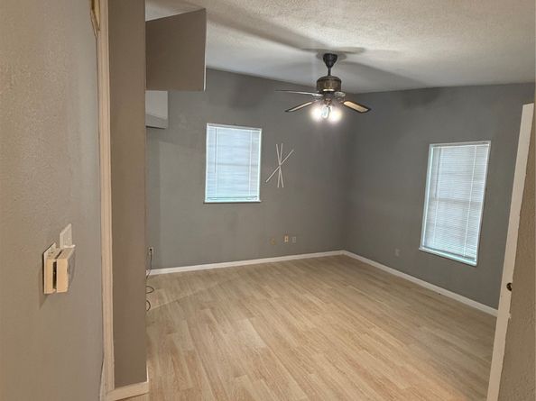 8412 Peekskill Lane, Houston TX 77075