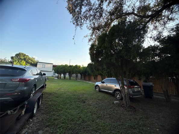 8412 Peekskill Lane, Houston TX 77075