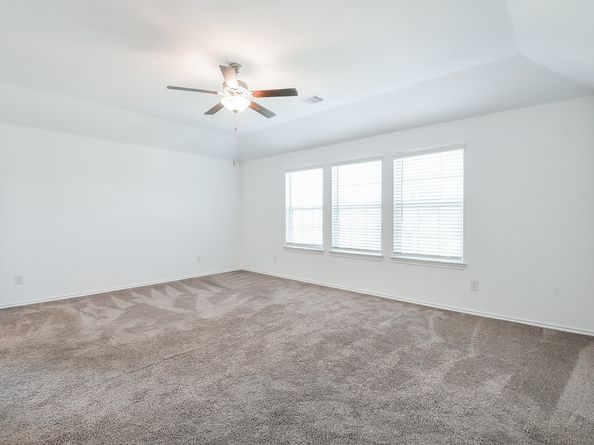 18825 Amaro Hills Drive, New Caney TX 77357