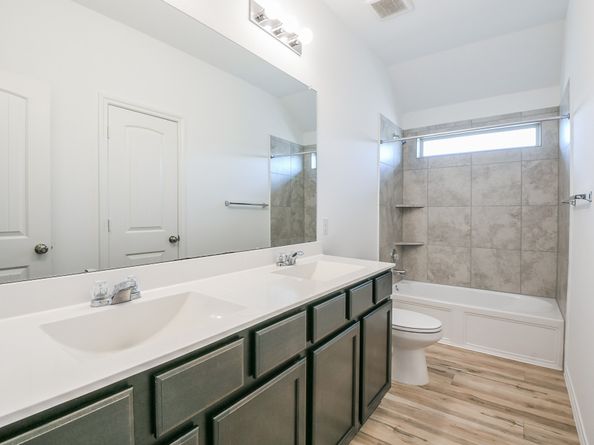 18825 Amaro Hills Drive, New Caney TX 77357