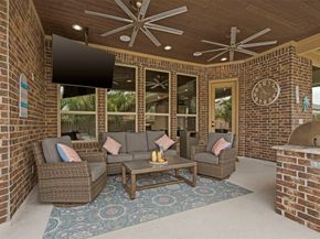 9030 Lacombe Lane, Tomball TX 77375