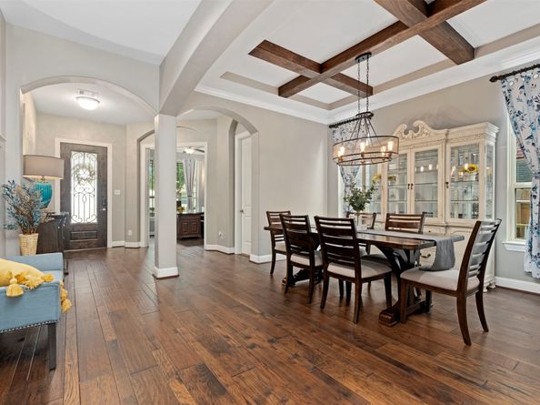 9030 Lacombe Lane, Tomball TX 77375