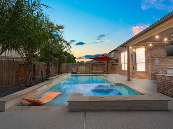9030 Lacombe Lane, Tomball TX 77375