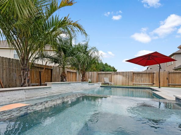9030 Lacombe Lane, Tomball TX 77375