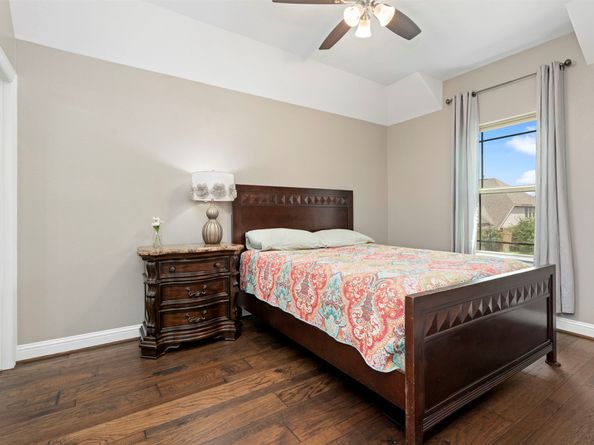 9030 Lacombe Lane, Tomball TX 77375