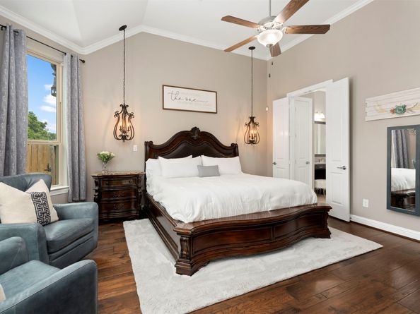 9030 Lacombe Lane, Tomball TX 77375