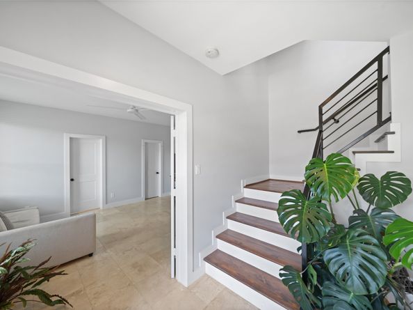 1318 Reinerman Street, Houston TX 77007