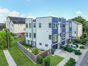1318 Reinerman Street, Houston TX 77007