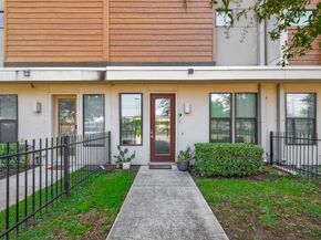 2401 Crawford Street C3D, Houston TX 77004