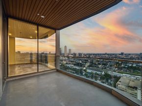 1711 Allen Parkway 2403, Houston TX 77019