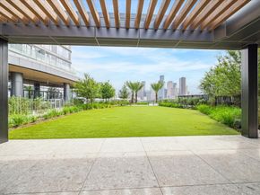 1711 Allen Parkway 2403, Houston TX 77019