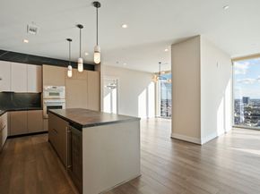 1711 Allen Parkway 2403, Houston TX 77019