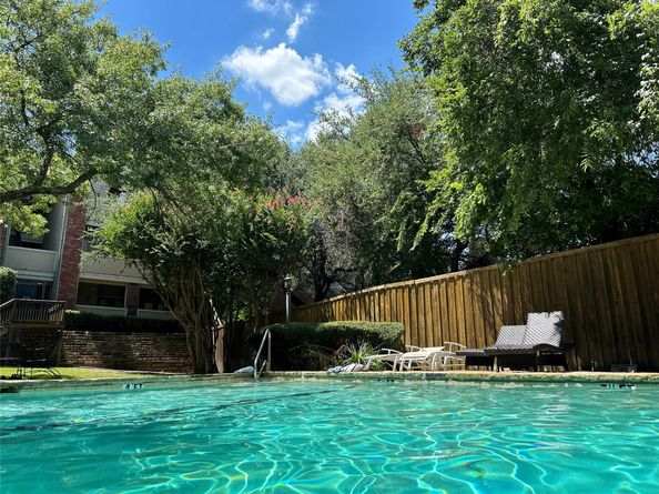 8601 Park Lane 735, Dallas TX 75231
