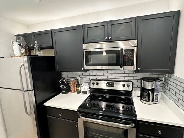 8601 Park Lane 735, Dallas TX 75231