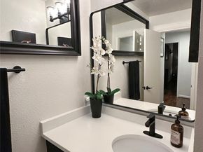 8601 Park Lane 735, Dallas TX 75231