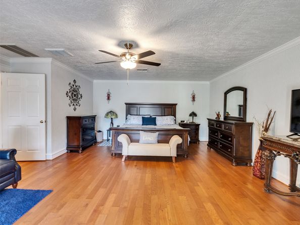 12741 Eastbrook Drive, Houston TX 77013