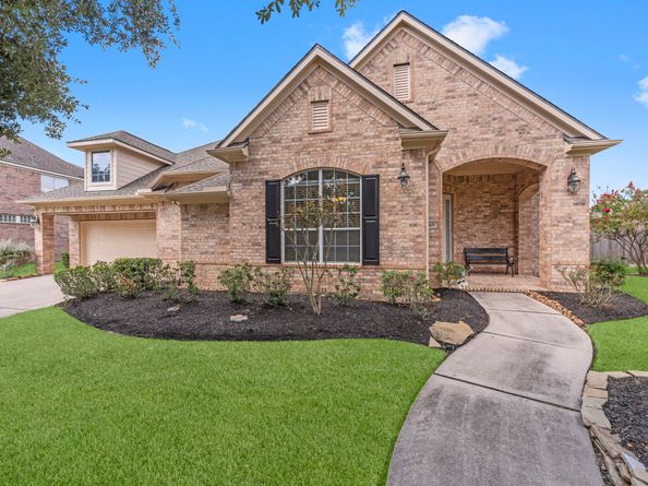 25107 Carrick Bend Drive, Spring TX 77389