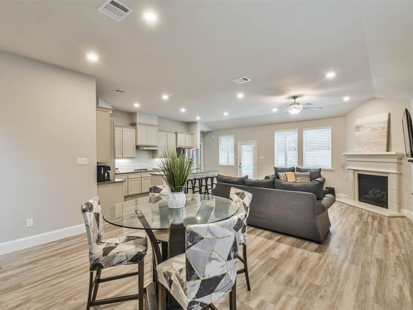22095 Volante Drive, Spring TX 77386