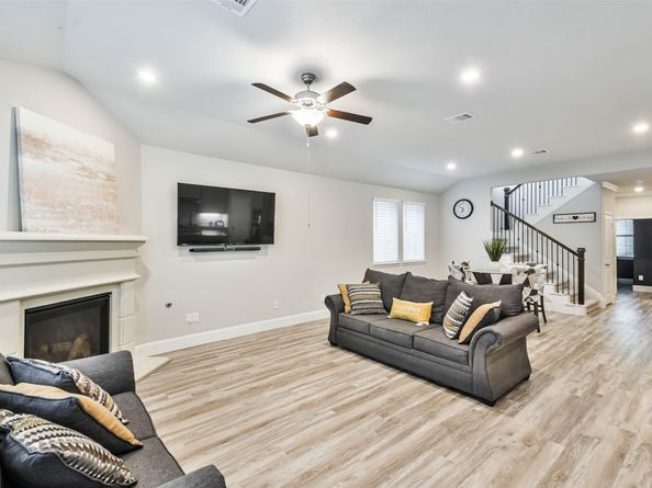 22095 Volante Drive, Spring TX 77386