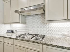 22095 Volante Drive, Spring TX 77386