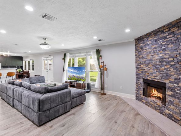 13311 Redgate Drive, Houston TX 77015
