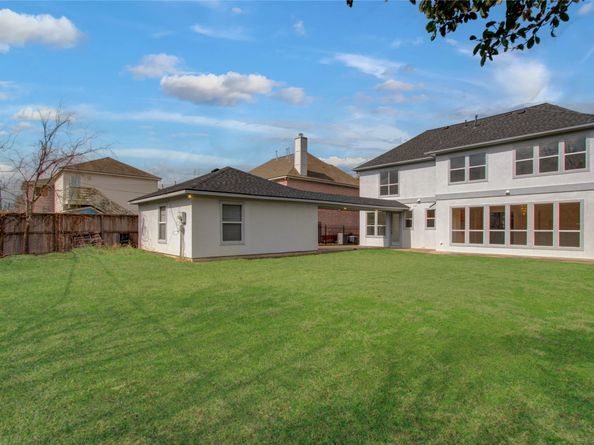5425 Loch Lomond Drive, Houston TX 77096