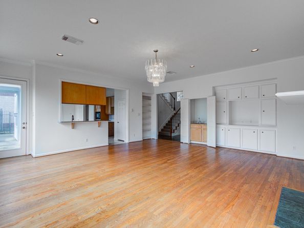 5425 Loch Lomond Drive, Houston TX 77096