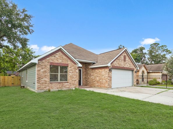 2604 Areba Street, Houston TX 77091