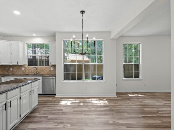 31 Trailhead Place, The Woodlands TX 77381