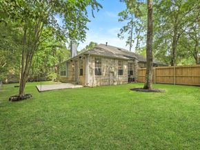 31 Trailhead Place, The Woodlands TX 77381