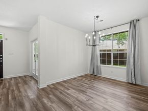 31 Trailhead Place, The Woodlands TX 77381