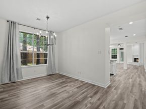 31 Trailhead Place, The Woodlands TX 77381