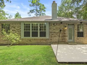 31 Trailhead Place, The Woodlands TX 77381