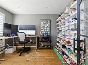 6634 Teluco Street, Houston TX 77055