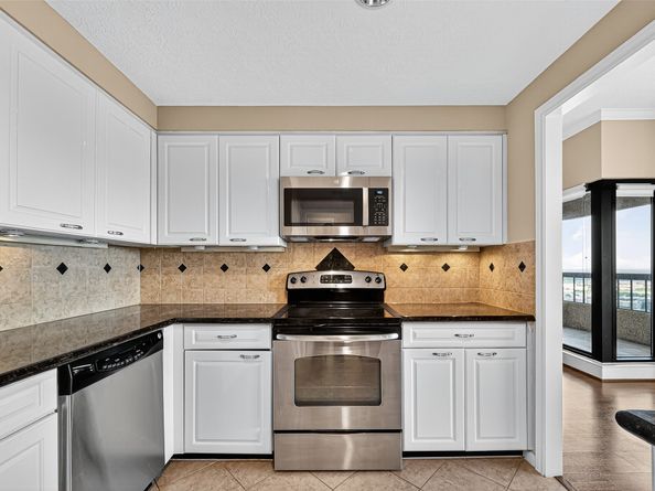 2001 Holcombe Boulevard 3305, Houston TX 77030