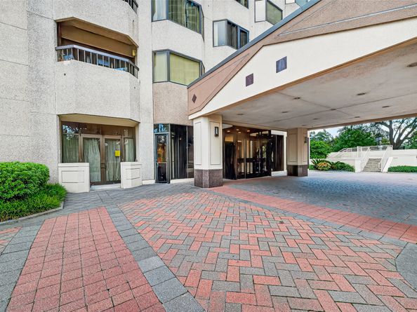 2001 Holcombe Boulevard 3305, Houston TX 77030