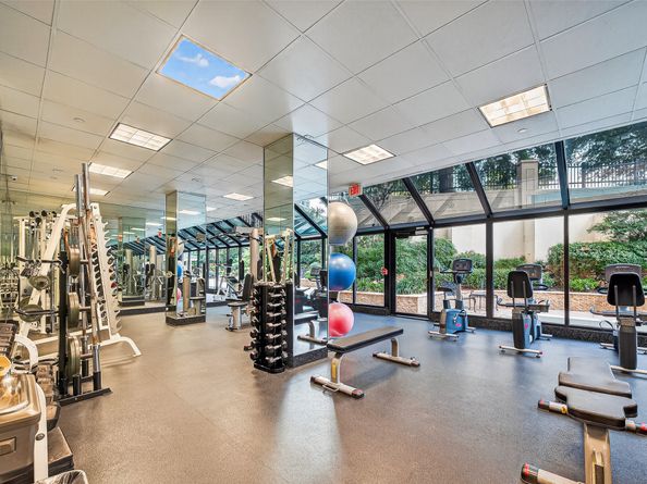 2001 Holcombe Boulevard 3305, Houston TX 77030