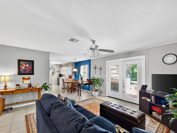 6014 Dawnridge Drive, Houston TX 77035