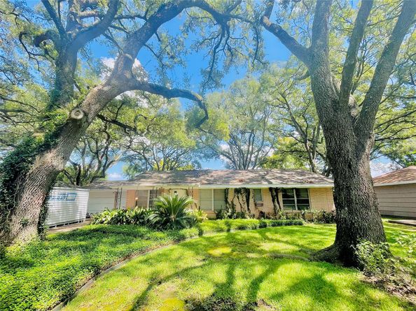 515 S Belknap Street, Sugar Land TX 77478