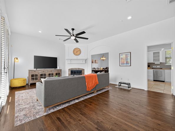 1505 Wentworth Street, Houston TX 77004
